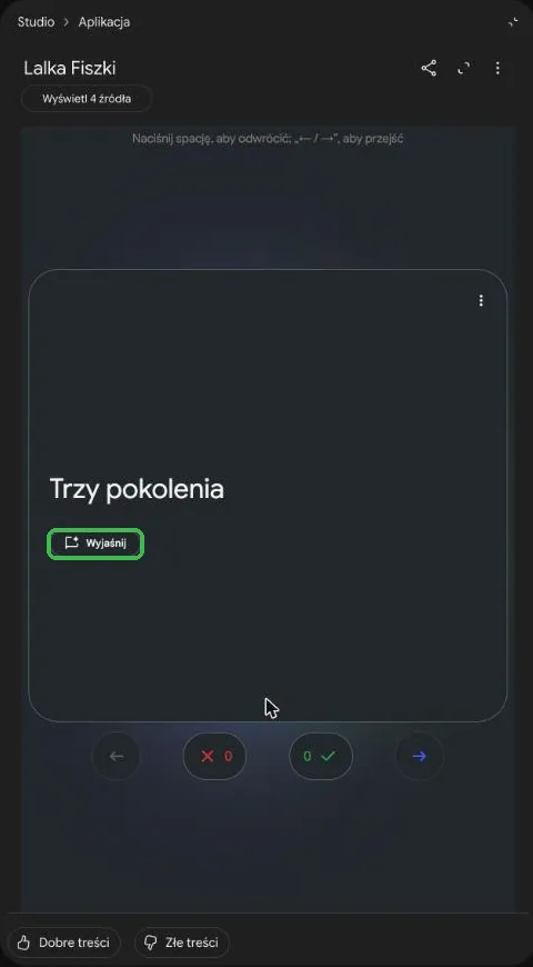 Odwrócona fiszka z odpowiedzią Trzy pokolenia i przyciskiem Wyjaśnij